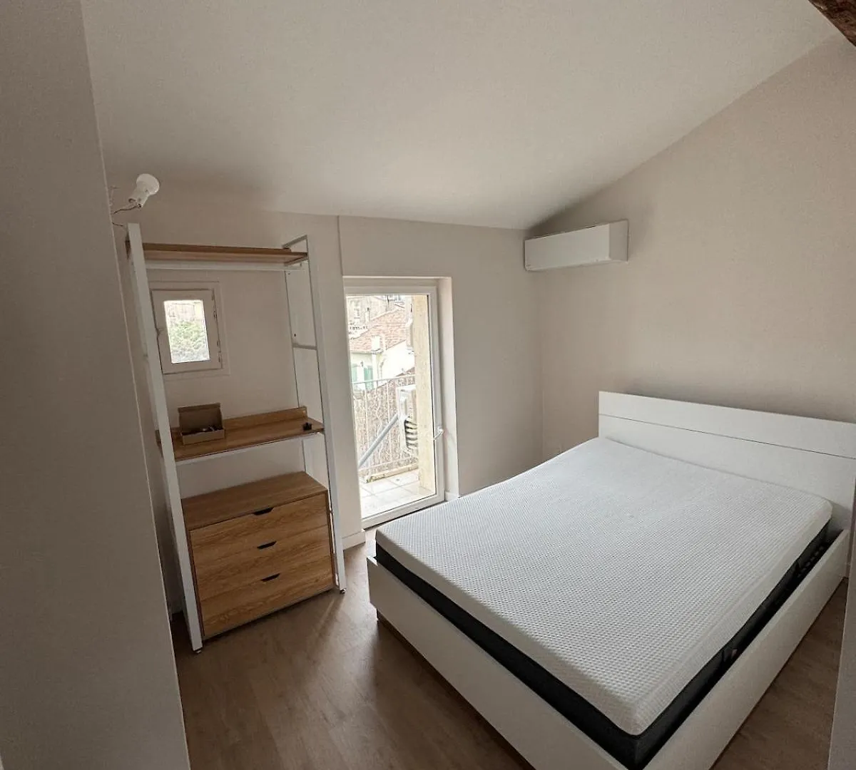 #401 Heart Of Vieil Antibes - Place Nationale-High-End Newly Renovated & Furnished Appartment