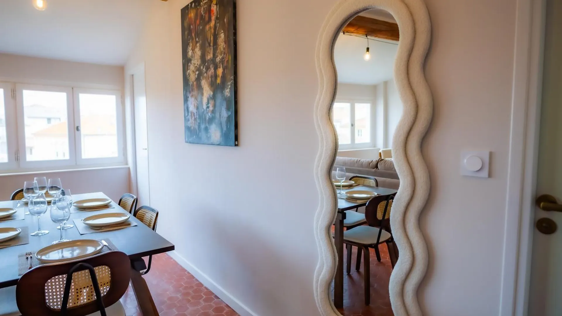 Apartment #401 Heart Of Vieil Antibes - Place Nationale-High-End Newly Renovated & Furnished Appartment